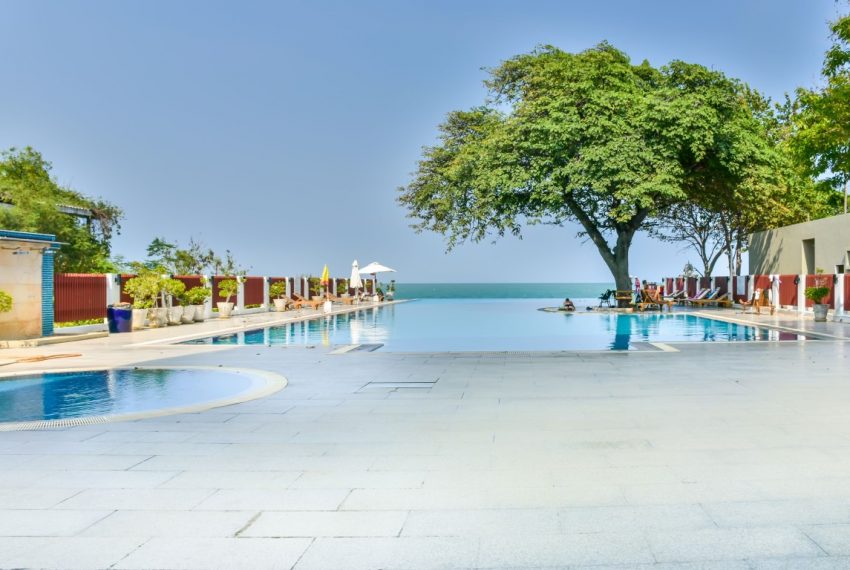 Beachfront Pool 1