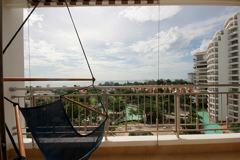 Beautiful Condominium with Sea View for Sale