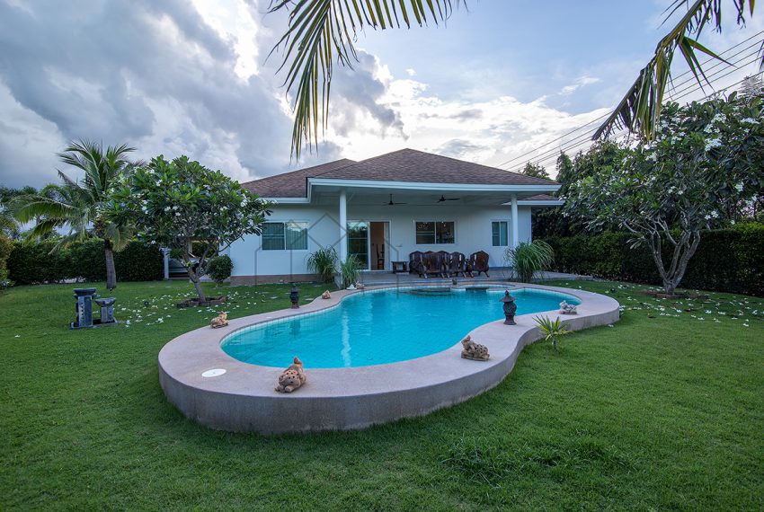 Grove-resident-SPM-Property-Huahin