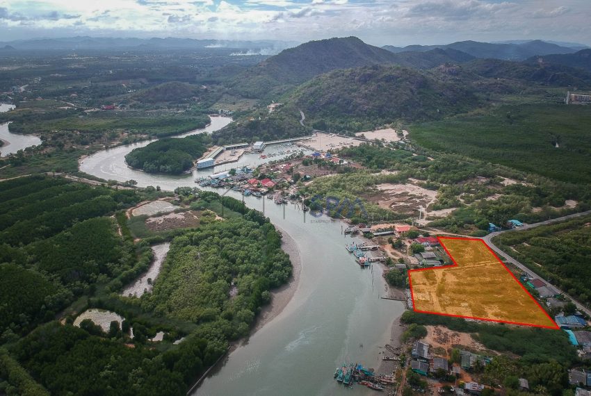 Land On The Beach SPM Property Huahin-7
