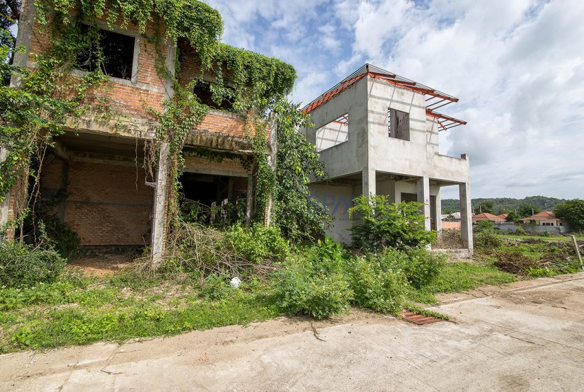 House-near-Emeral-Hill-SPM-Property-Huahin-14