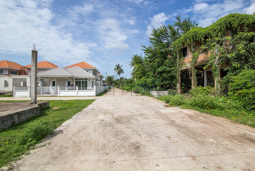 House-near-Emeral-Hill-SPM-Property-Huahin-2