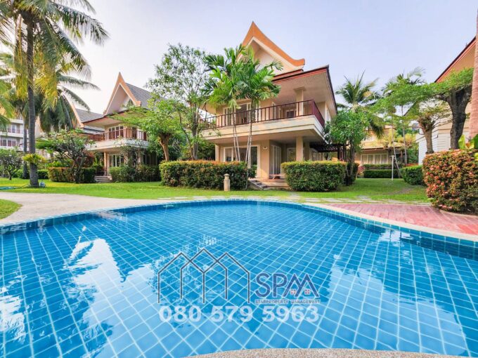Hot deal 3 bedrooms villa near the beach at Baan talaysamran chaam, Price 7 Million Baht