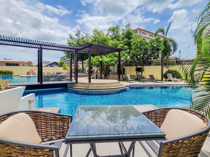 Fully renovated 1 Bedrooms unit 67.91 sqm. for sale at Tira Tiraa condominium, Pool Access, Price 4.9 Million Baht
