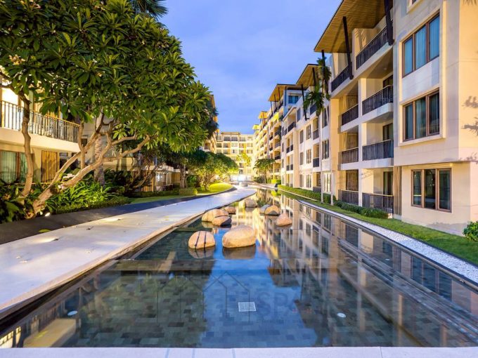 Fully Renovated Beachfront Condo at Baan San Suk Hua Hin for sale , price 8.9 Million Baht