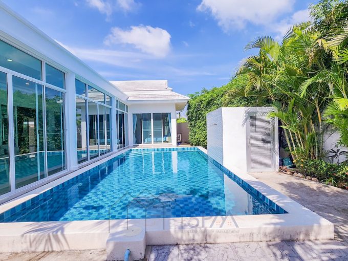 3 Bedrooms Pool Villa for rent at Hua Hin Soi 105, price 45,000 Baht/Month, 1 year contract, pets not allowed.